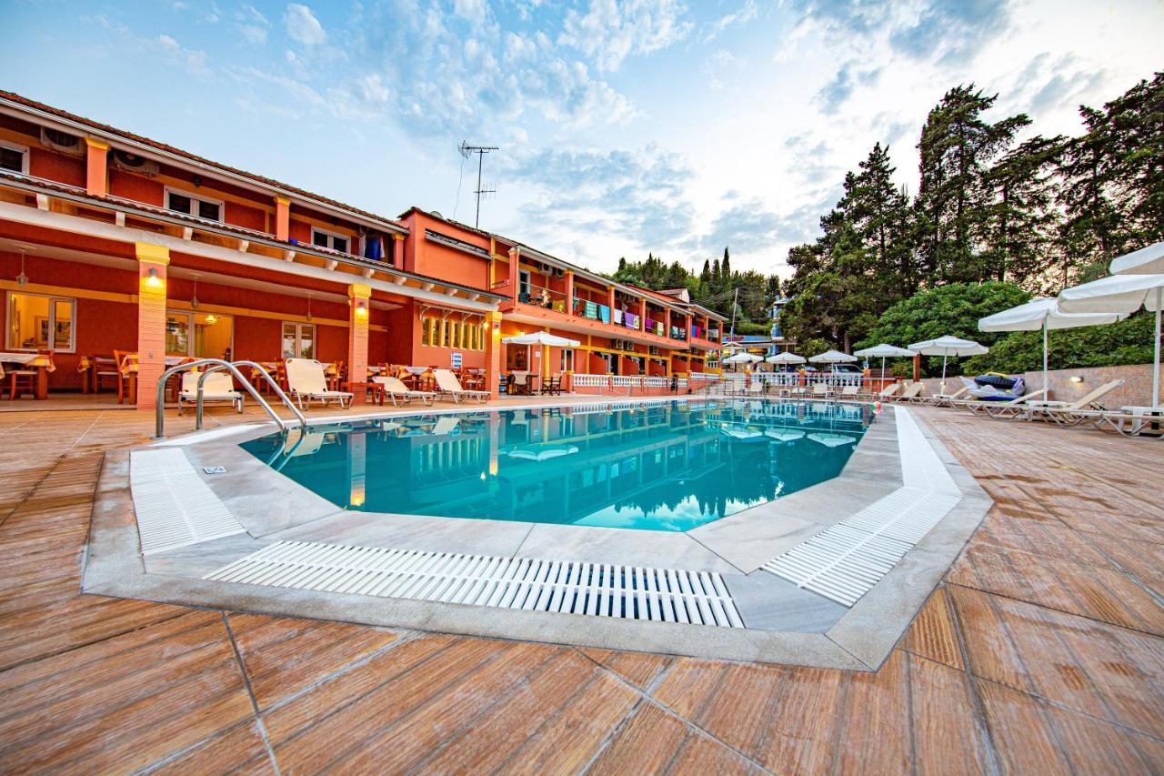 Hotel Penelope Mpoukaris Exterior foto